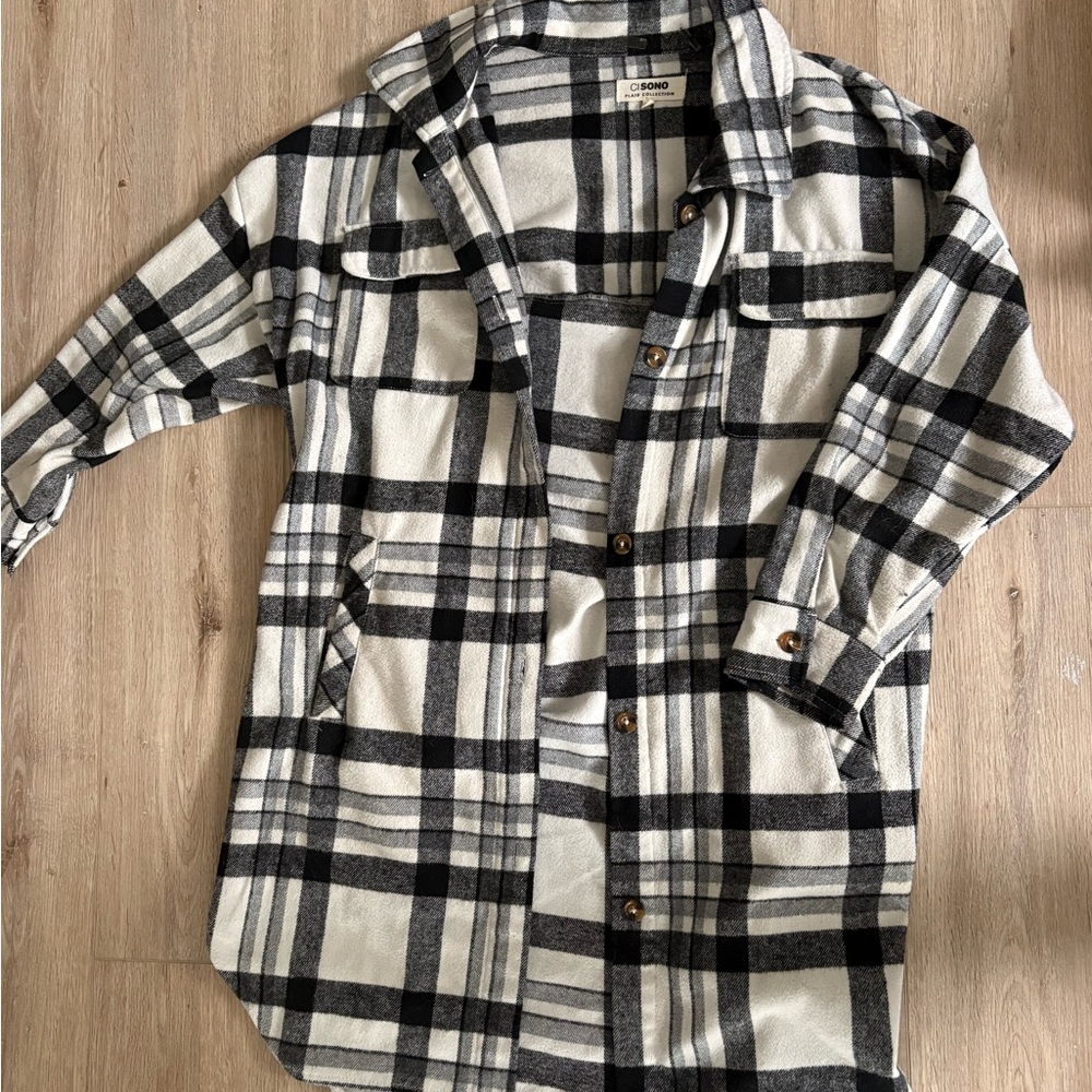 Women's Plaid Utility Jacket - Black and White